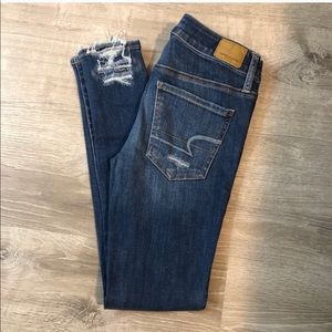 AE size 6 regular jeggings